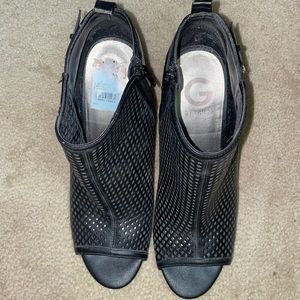 Black G by Guess Heels